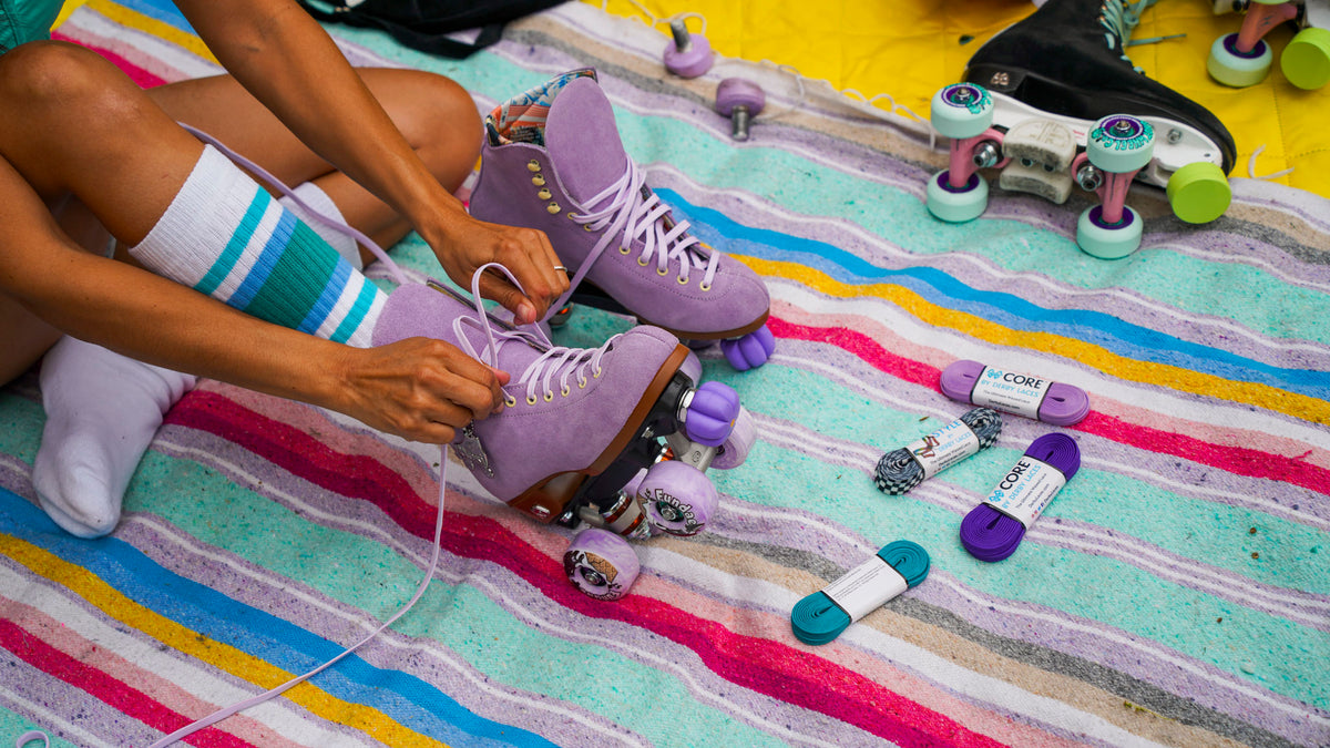 Roller skate accessories skate charm - 2x Felt Flower Purple & Pink